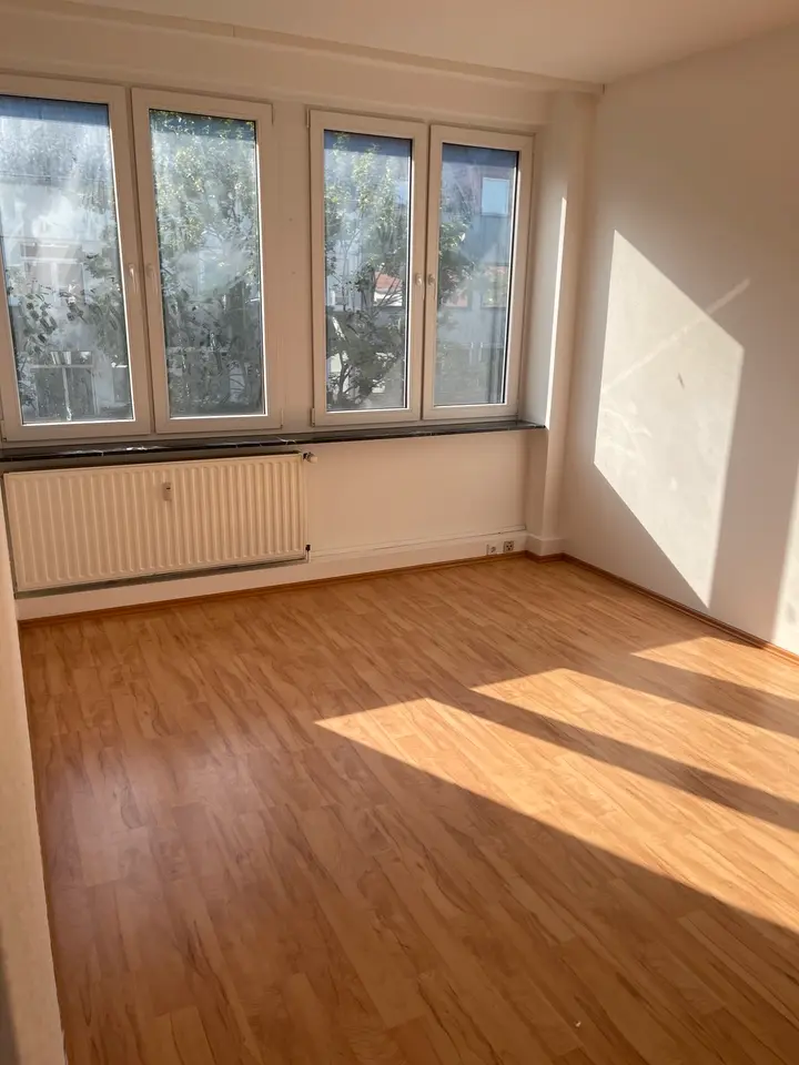 5 Zimmer Wohnung mit 155 m² in Hannover – Bild 9