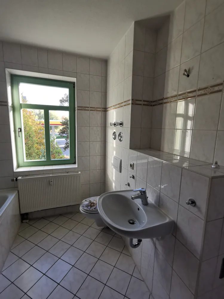2 room apartment with 70 m² in Chemnitz – Photo 4