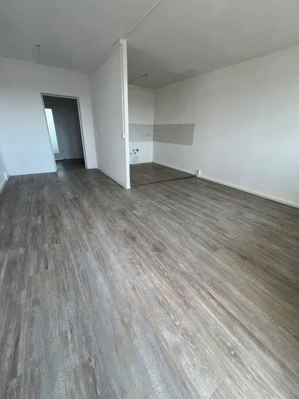 3 Zimmer Wohnung mit 80 m² in Dresden – Bild 1