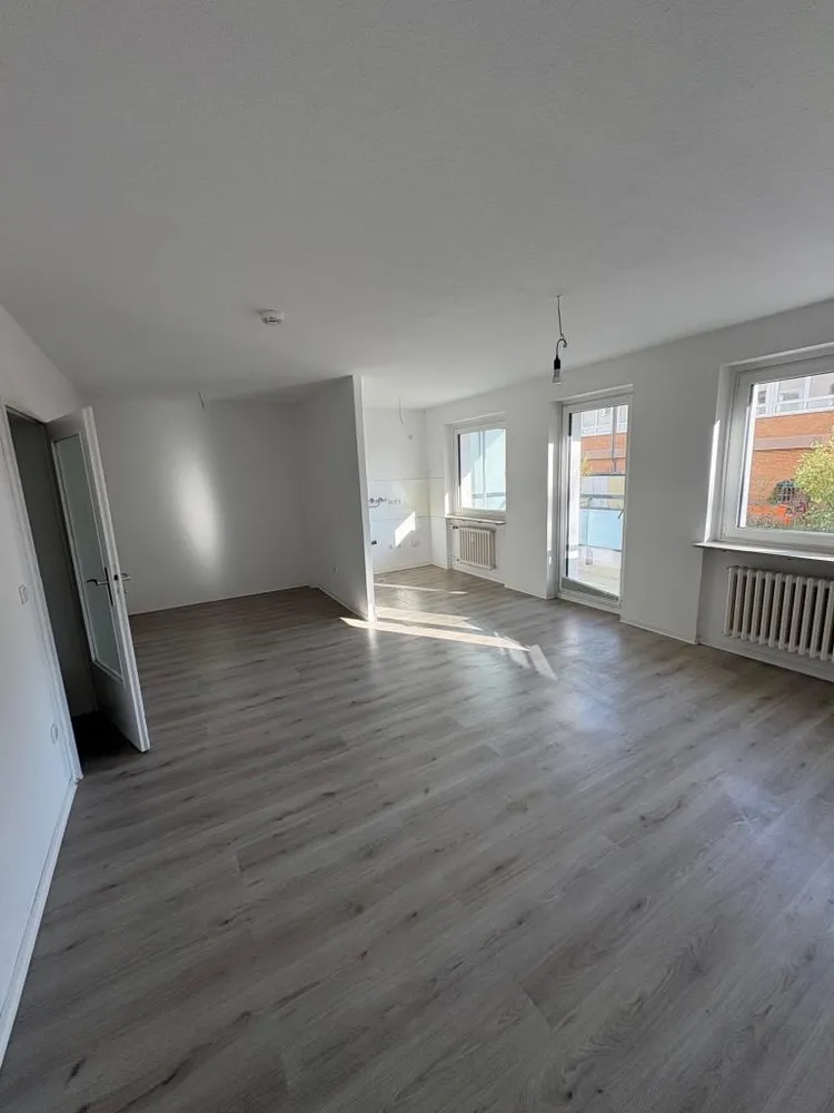 1 room apartment with 38 m² in Hanover – Photo 2