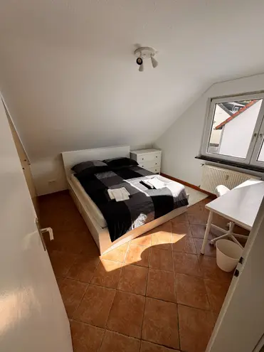 WG-Zimmer mit 16 m² in Karlsruhe – Bild 2