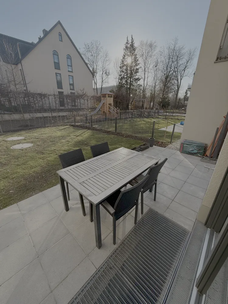 4 Zimmer Wohnung mit 121 m² in München – Bild 1