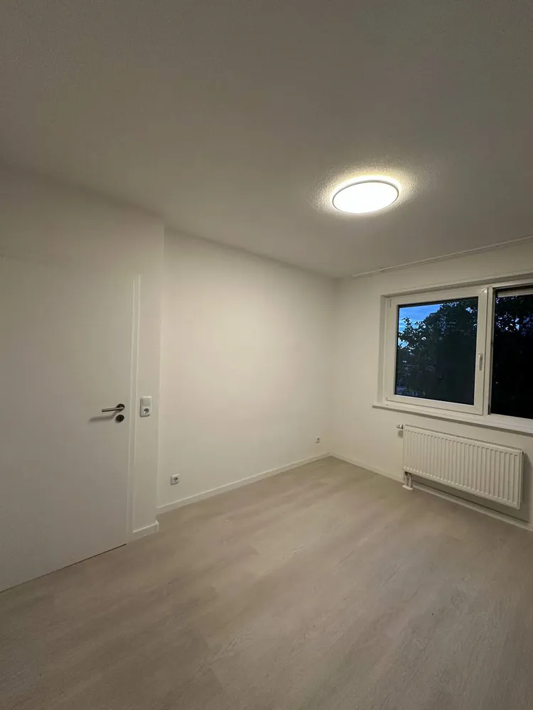 1 Zimmer Wohnung mit 15 m² in Karlsruhe – Bild 1