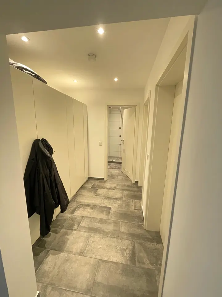 3 Zimmer Wohnung mit 80 m² in Köln – Bild 4