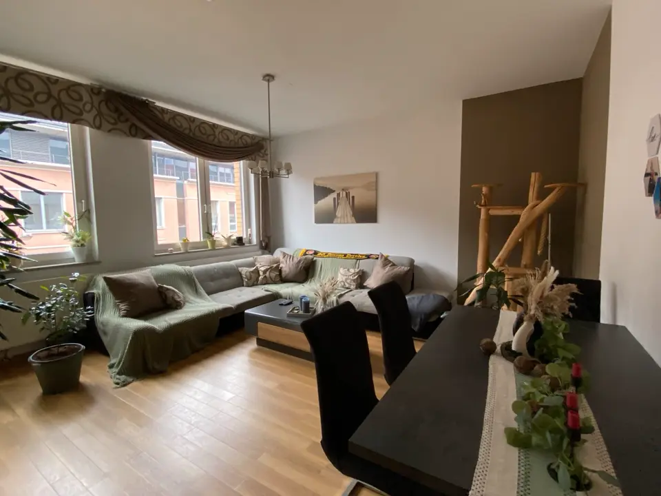2 Zimmer Wohnung mit 73 m² in Dresden – Bild 2