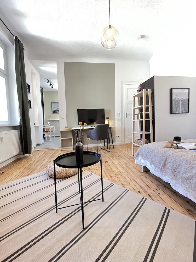 1 room apartment with 35 m² in Berlin – Photo 1