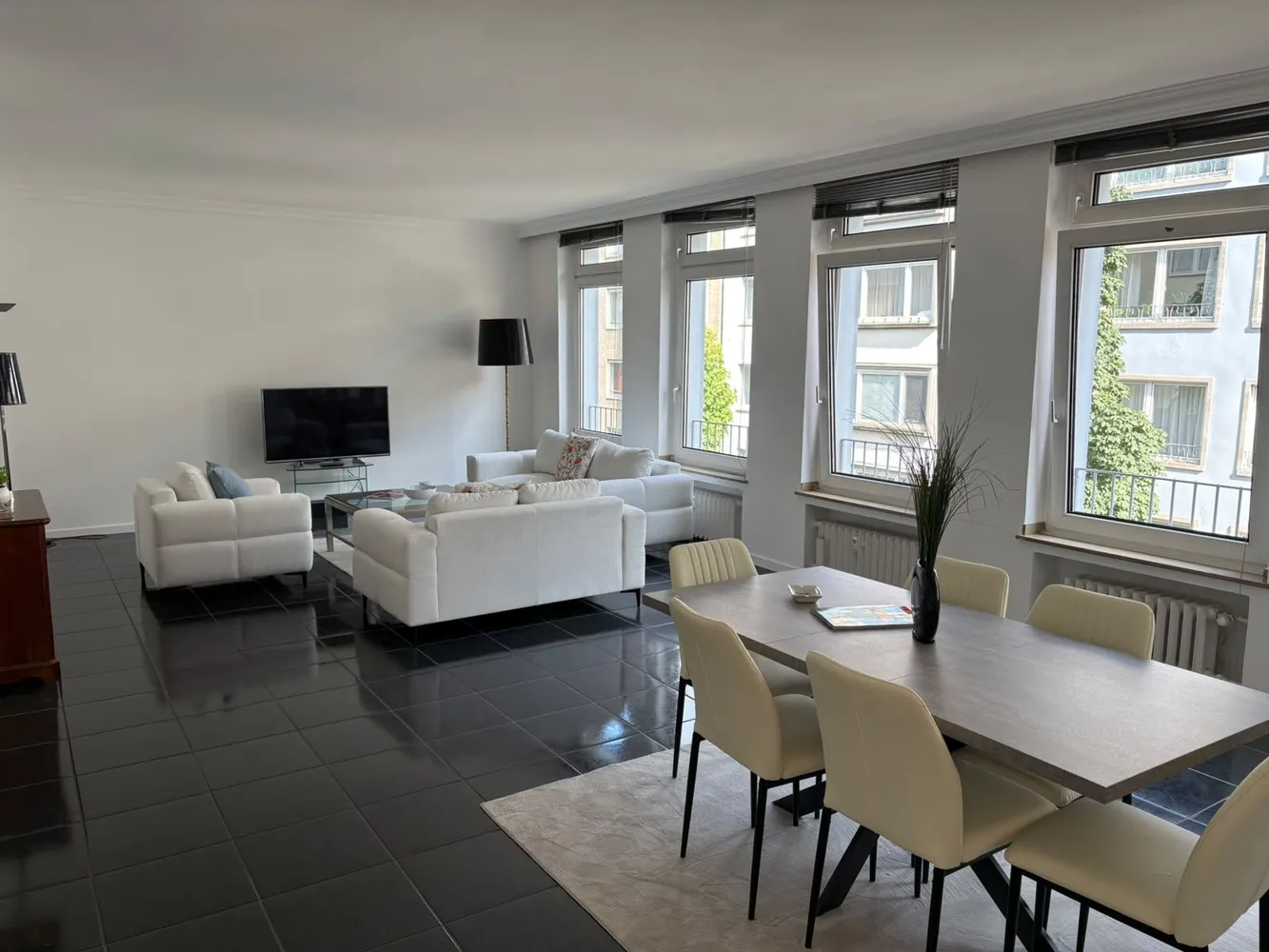 4 Zimmer Wohnung mit 178 m² in Düsseldorf – Bild 10