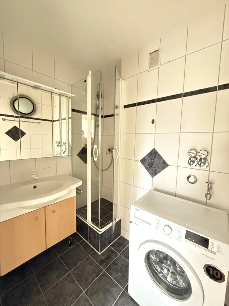 4 Zimmer Wohnung mit 81 m² in Stuttgart – Bild 11