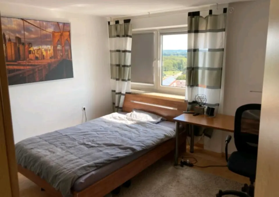 WG-Zimmer mit 102 m² in Ingolstadt – Bild 2
