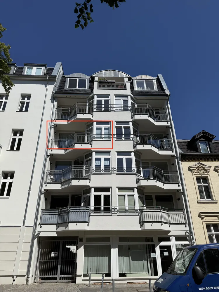 2 Zimmer Wohnung mit 52 m² in Berlin – Bild 1