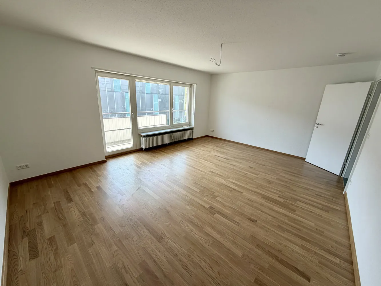 3 Zimmer Wohnung mit 75 m² in Karlsruhe – Bild 2
