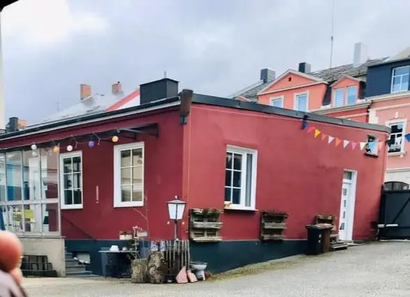 2 Zimmer Wohnung mit 105 m² in Hof – Bild 6