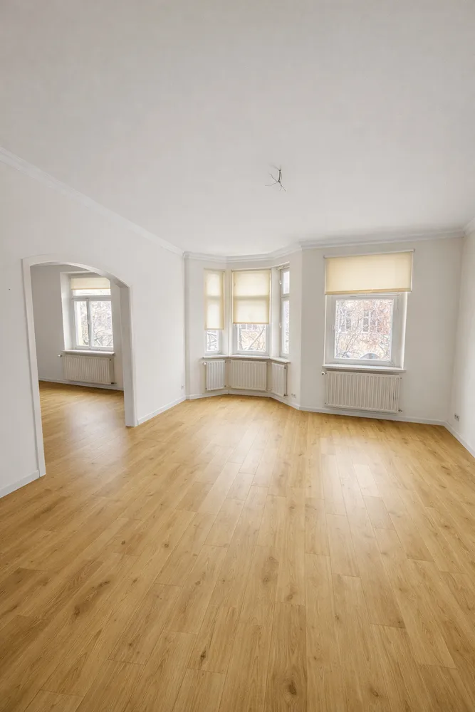 5 Zimmer Wohnung mit 112 m² in Hof – Bild 1