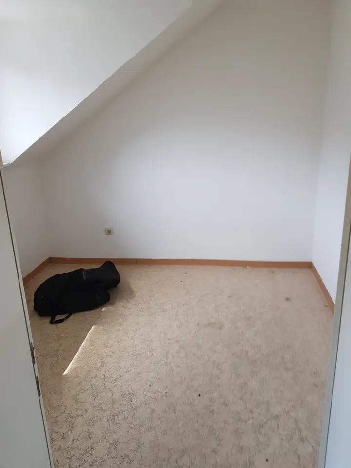 9 Zimmer Wohnung mit 200 m² in Flensburg – Bild 3