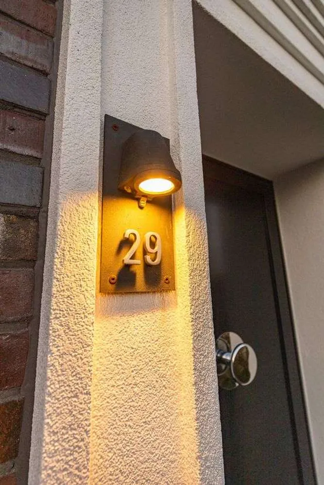 6 Zimmer Haus mit 185 m² in Meerbusch – Bild 2