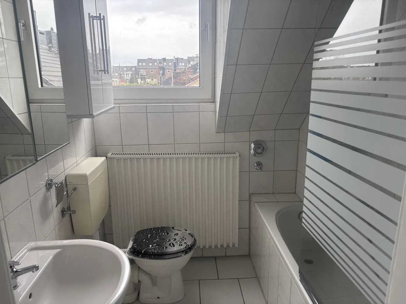2 Zimmer Wohnung mit 65 m² in Aachen – Bild 6