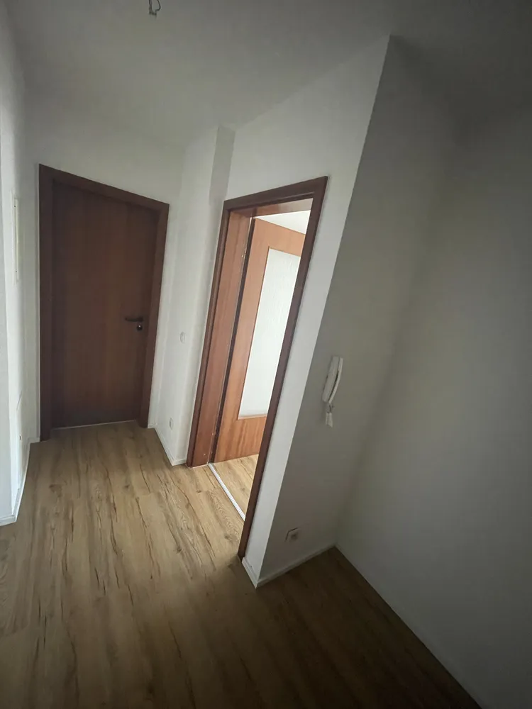 2 Zimmer Wohnung mit 50 m² in Plauen – Bild 11