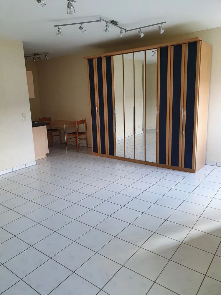 1 Zimmer Wohnung mit 30 m² in Aschaffenburg – Bild 2