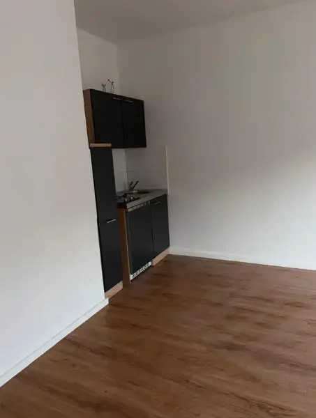 2 Zimmer Wohnung mit 30 m² in Krefeld – Bild 4