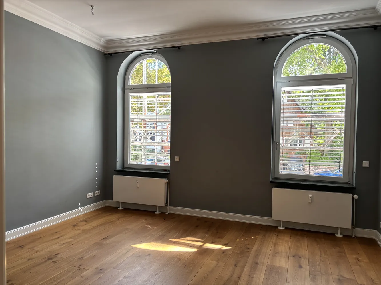 6 Zimmer Wohnung mit 299 m² in Hamburg – Bild 4