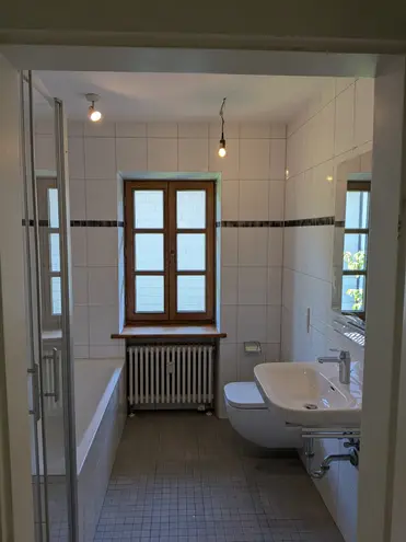 4 Zimmer Wohnung mit 110 m² in München – Bild 3