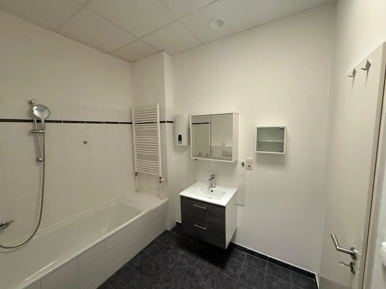2 room apartment with 64 m² in Frankfurt am Main – Photo 10