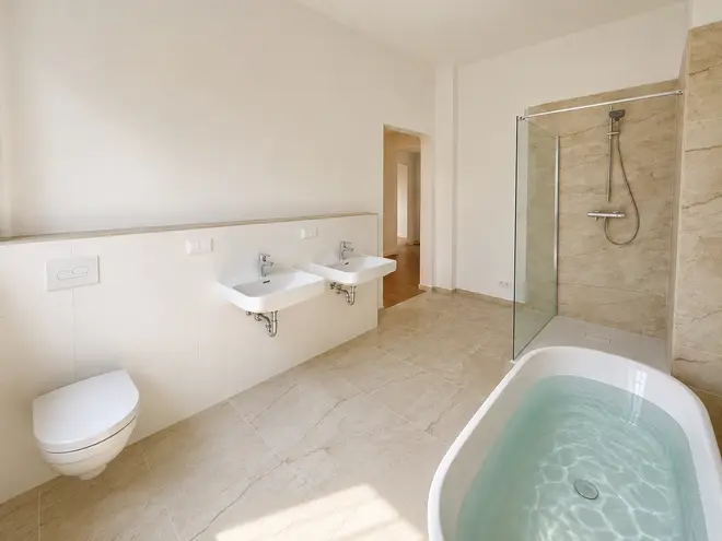 4 Zimmer Wohnung mit 143 m² in Magdeburg – Bild 2