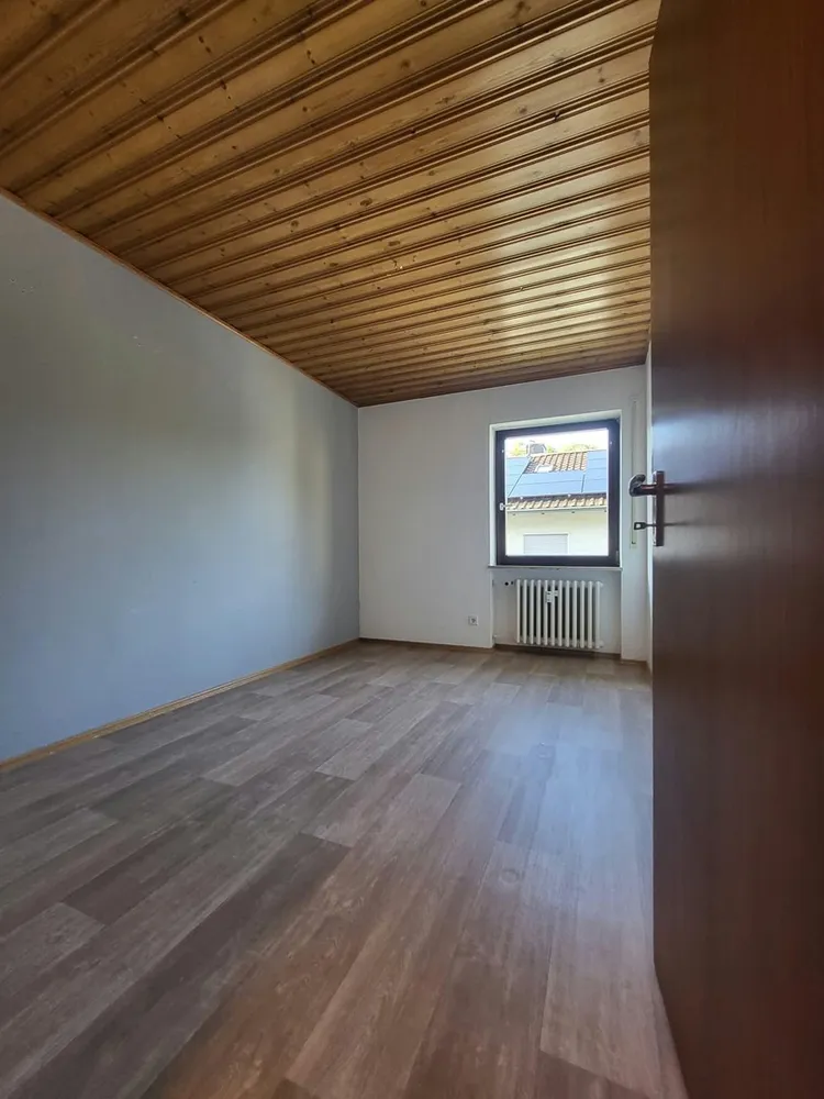 3 Zimmer Wohnung mit 98 m² in Würzburg – Bild 6