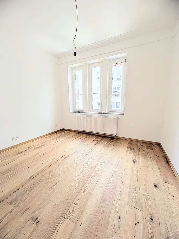 3 room apartment with 80 m² in Stuttgart – Photo 3