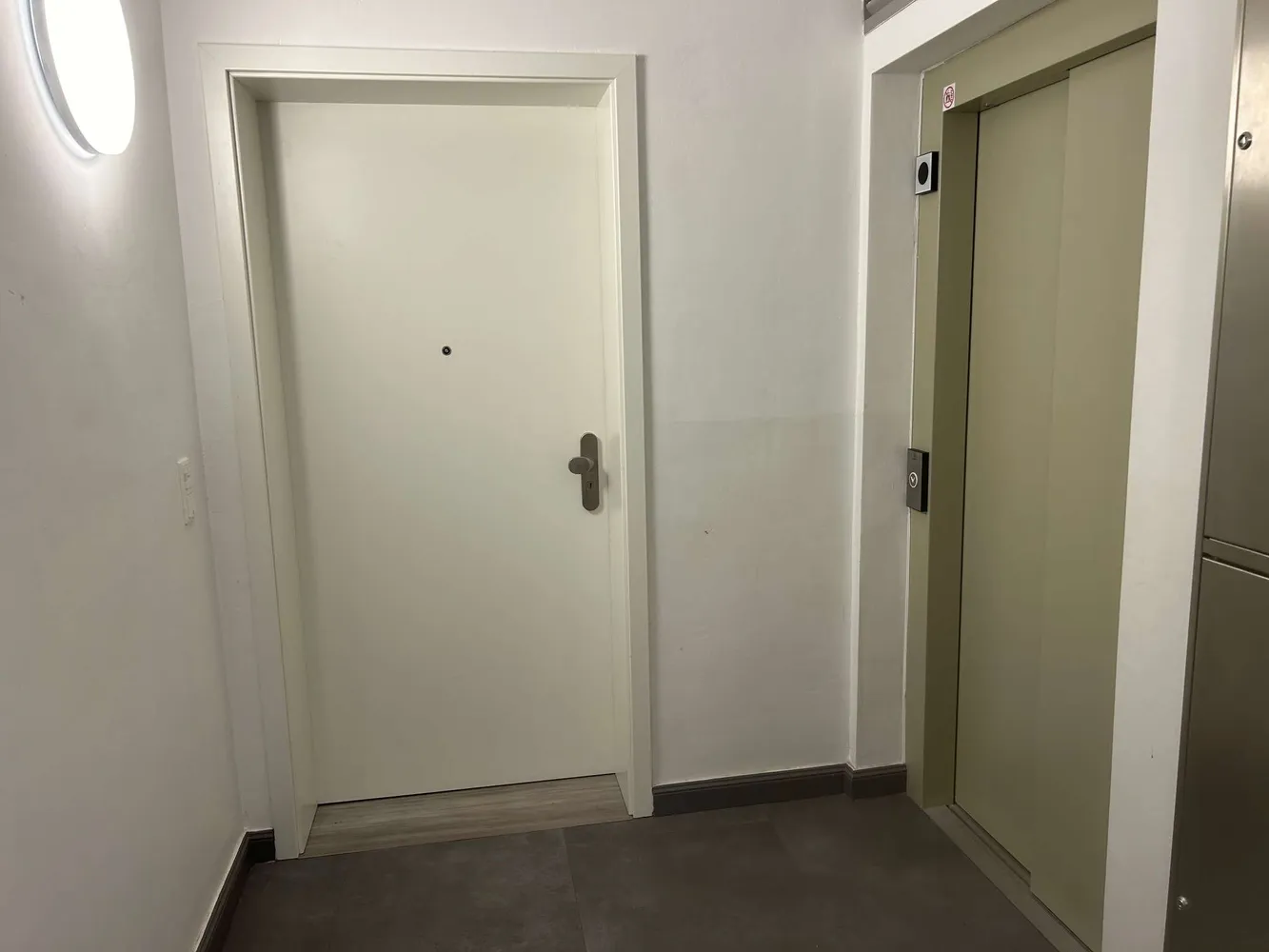 6 Zimmer Wohnung mit 134 m² in Halle (Saale) – Bild 4