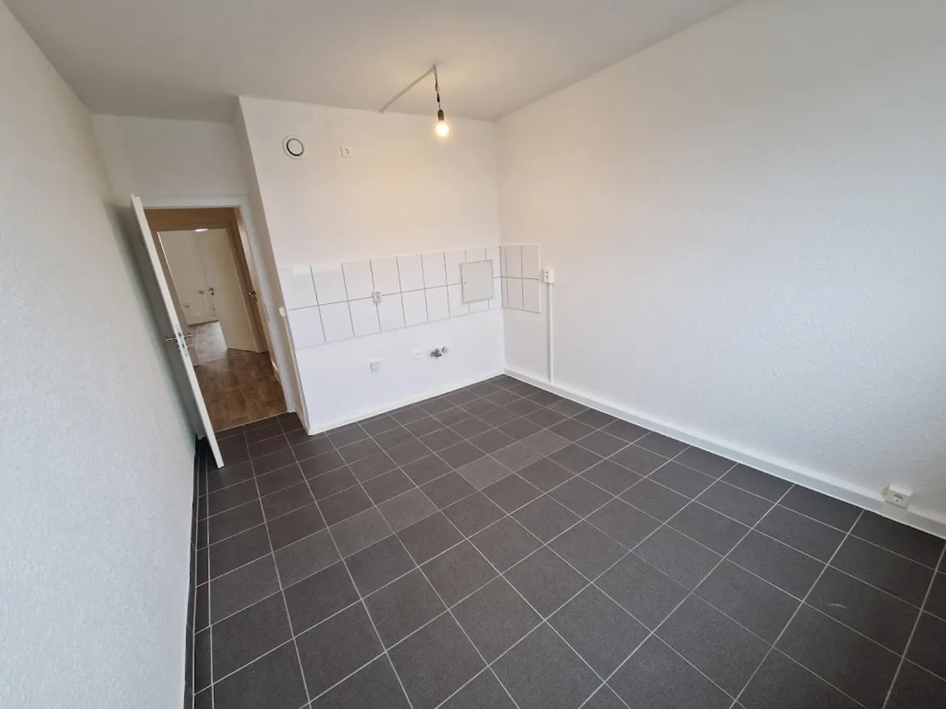 3 Zimmer Wohnung mit 91 m² in Leipzig – Bild 2