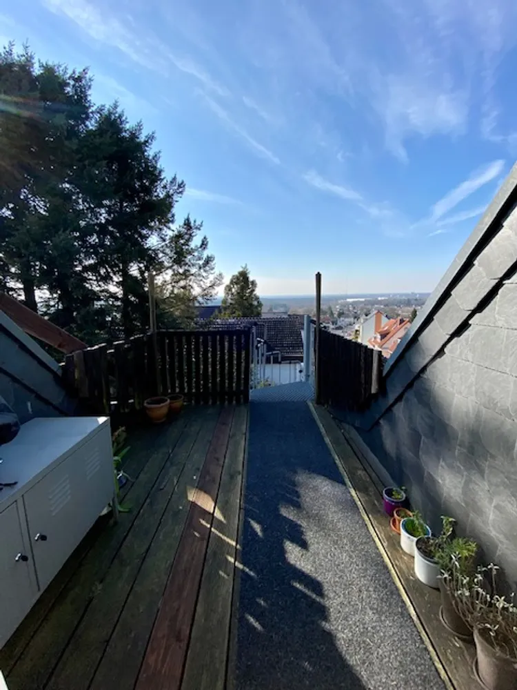3 Zimmer Wohnung mit 70 m² in Bergisch Gladbach – Bild 2