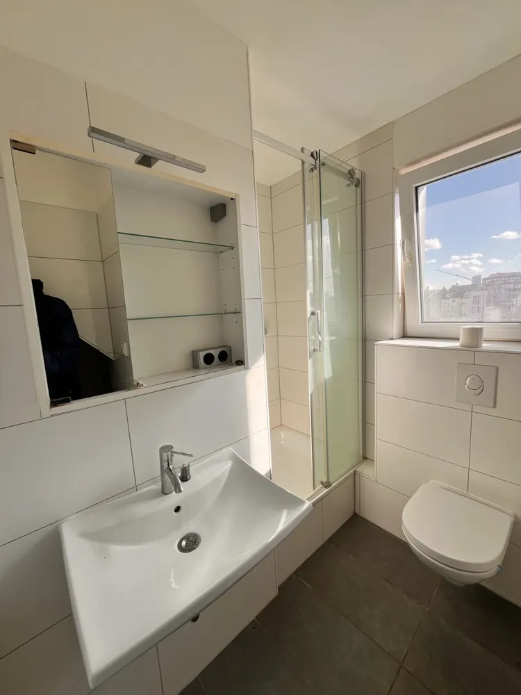 2 Zimmer Wohnung mit 44 m² in Köln – Bild 5