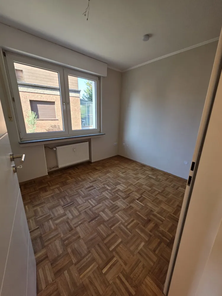 4 Zimmer Wohnung mit 93 m² in Duisburg – Bild 7