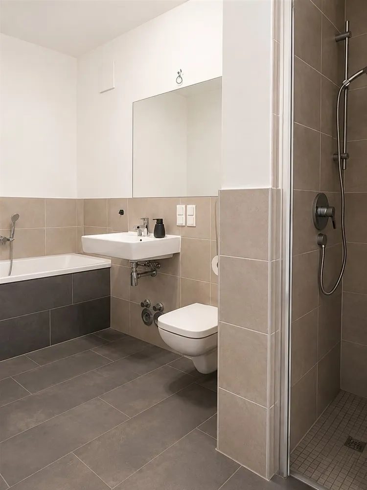 2 Zimmer Wohnung mit 70 m² in Berlin – Bild 9