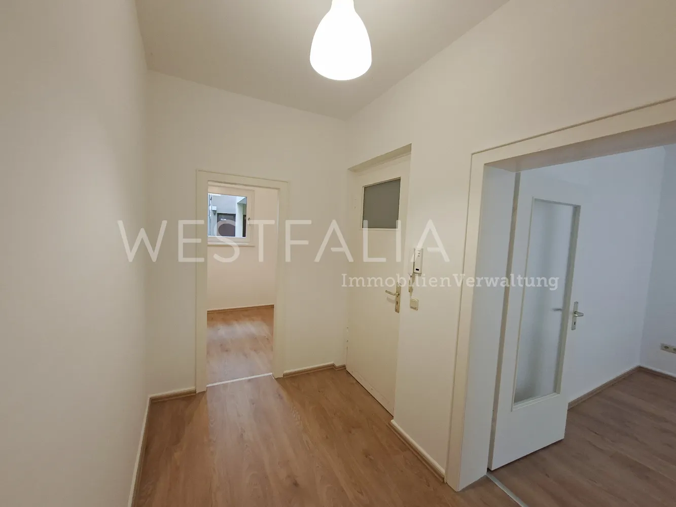 1 room apartment with 32 m² in Duisburg – Photo 5