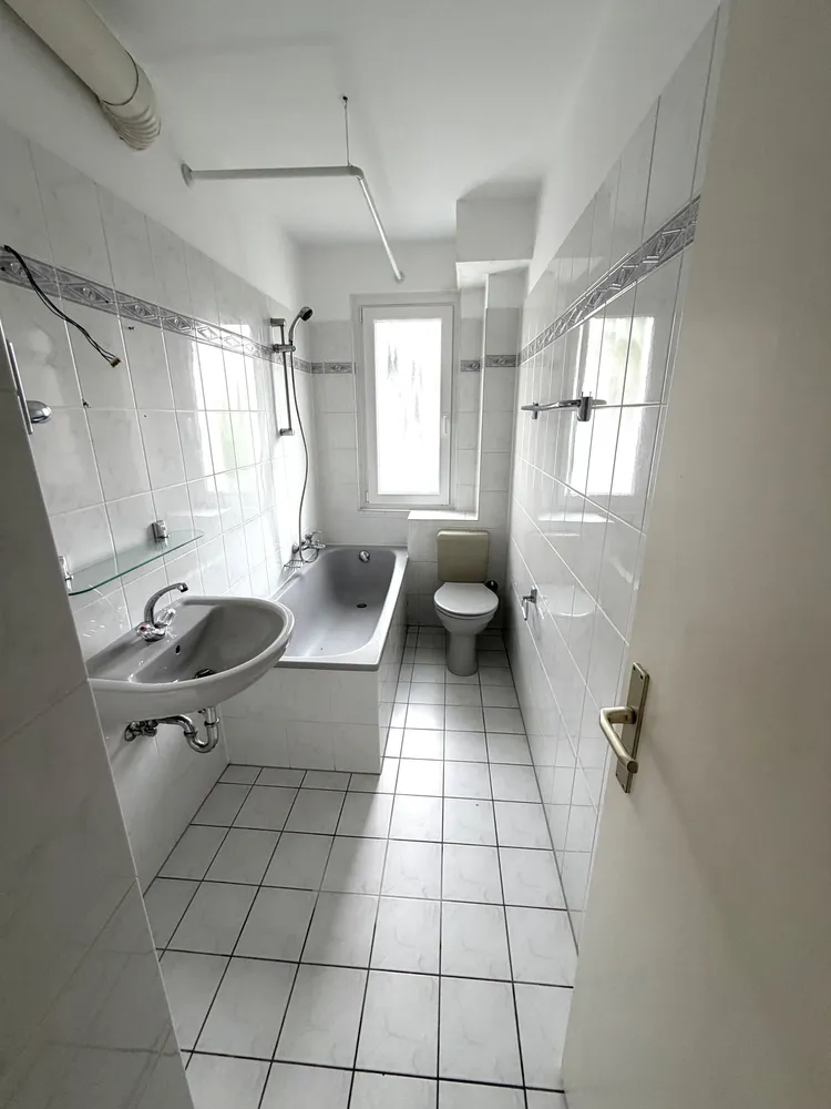 2 Zimmer Wohnung mit 65 m² in Wuppertal – Bild 4
