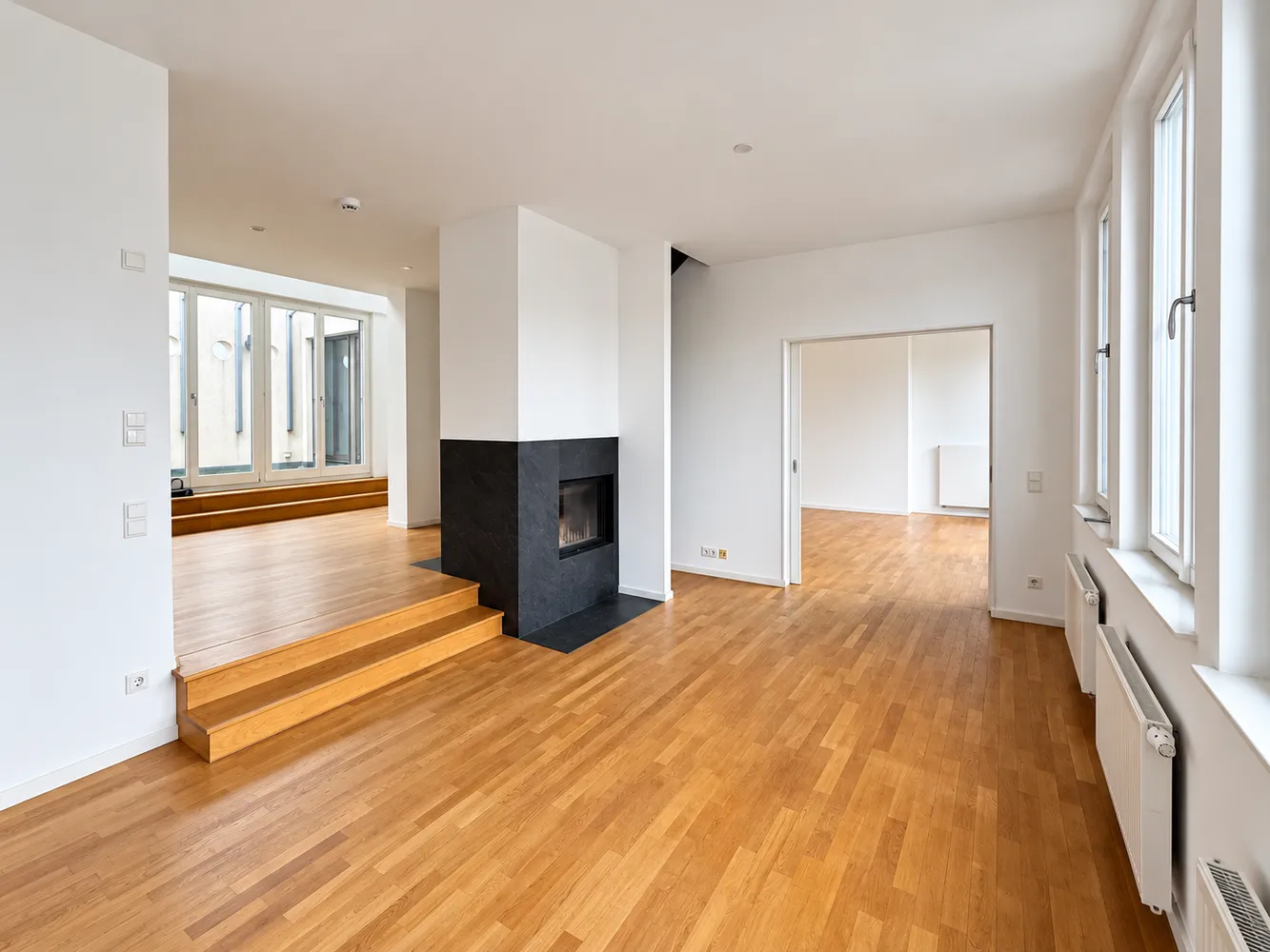 8 Zimmer Wohnung mit 292 m² in Leipzig – Bild 6