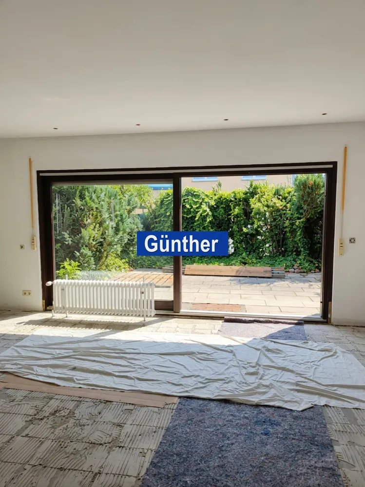 6 Zimmer Haus mit 150 m² in Metzingen – Bild 2