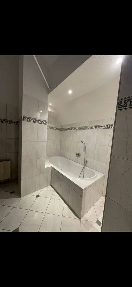 3 Zimmer Wohnung mit 140 m² in Essen – Bild 11