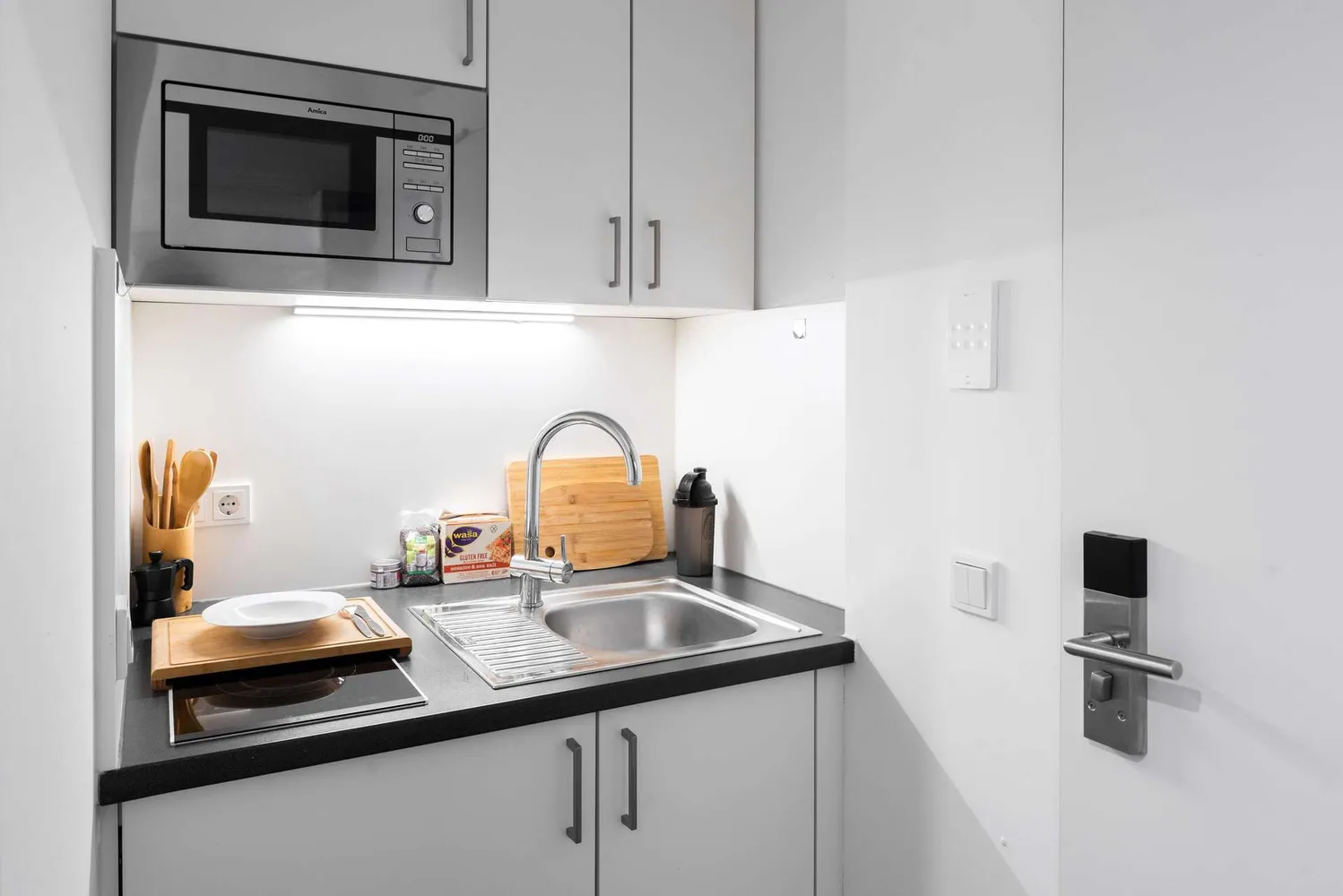 1 Zimmer Wohnung mit 13 m² in München – Bild 4