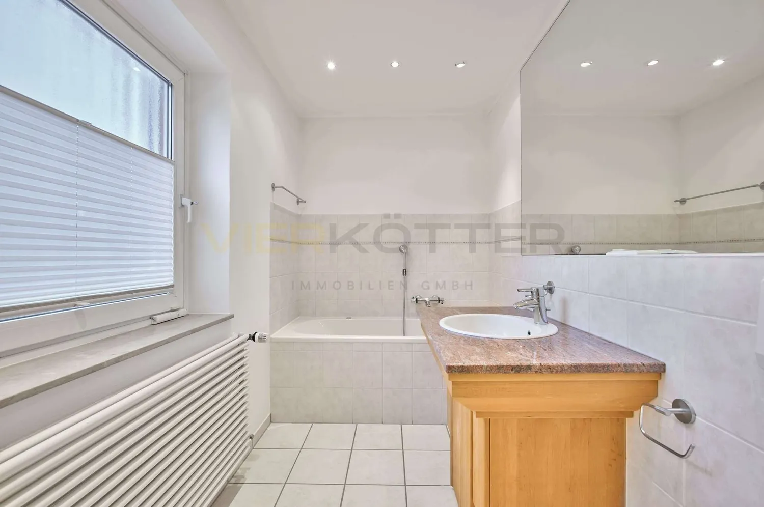 7 room house with 200 m² in Bremen – Photo 3