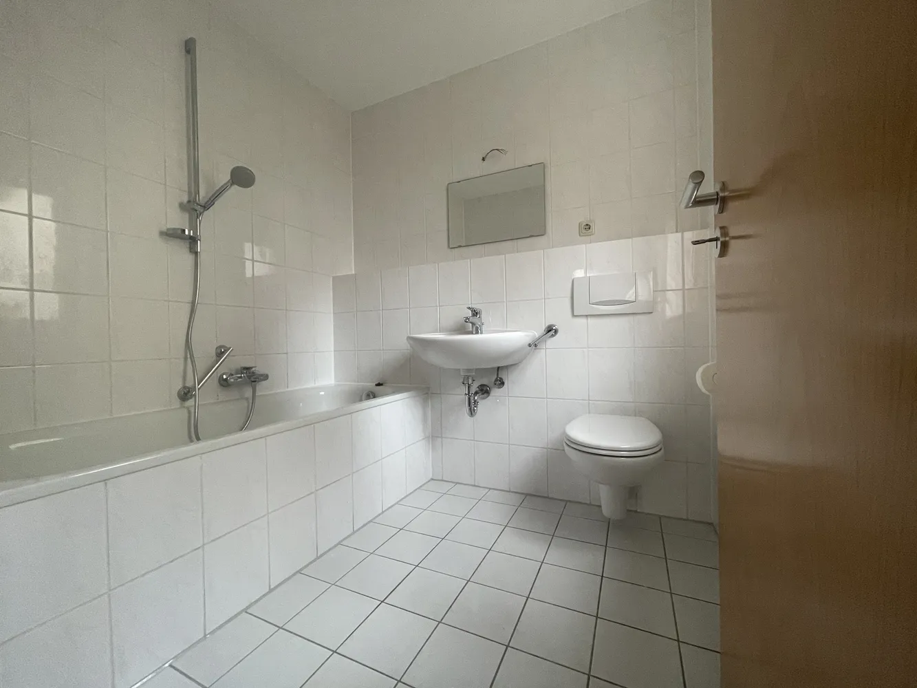 2 Zimmer Wohnung mit 65 m² in Wiesbaden – Bild 8