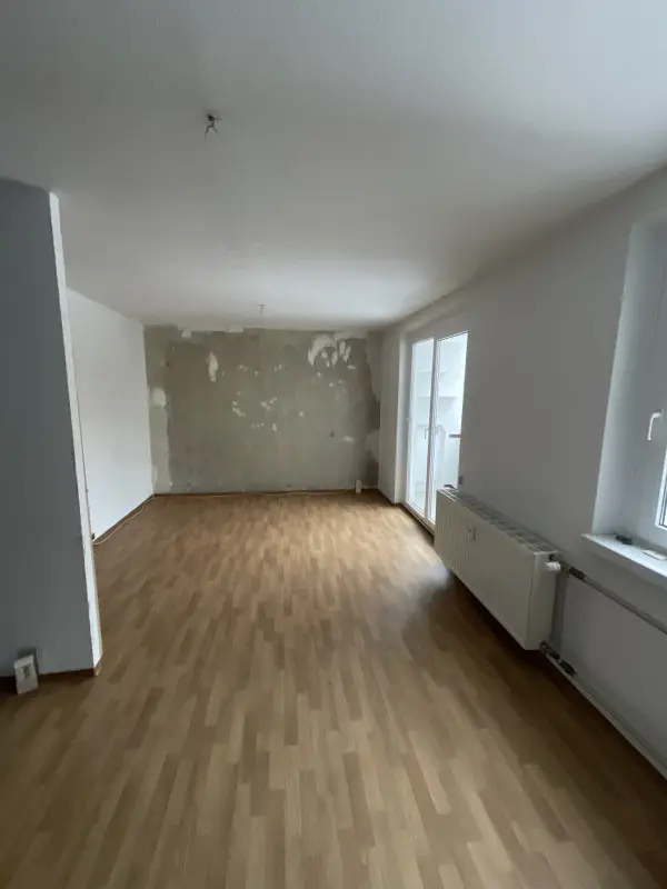 4 Zimmer Wohnung mit 79 m² in Suhl – Bild 1