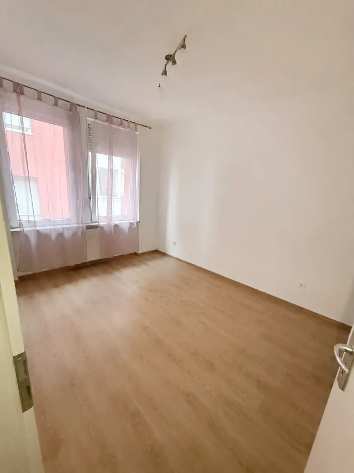2 Zimmer Wohnung mit 43 m² in Pforzheim – Bild 2