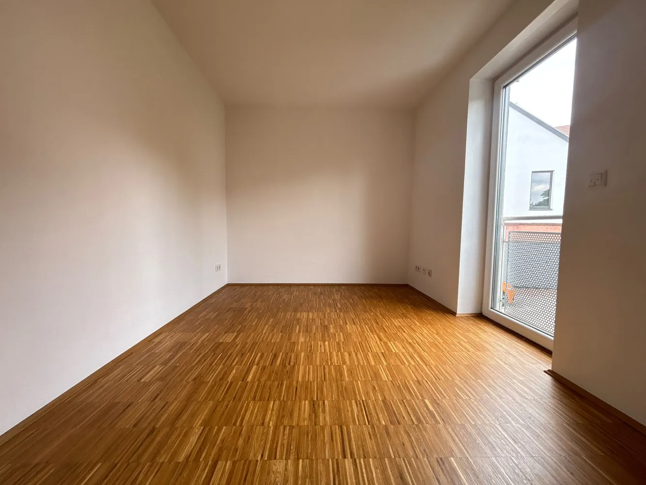4 Zimmer Wohnung mit 135 m² in Kaiserslautern – Bild 4