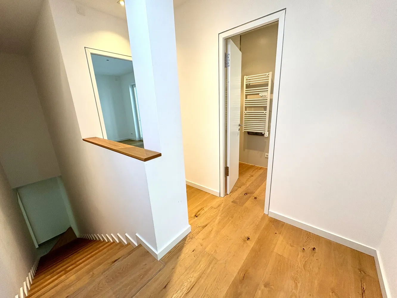 4 Zimmer Wohnung mit 162 m² in Leipzig – Bild 2