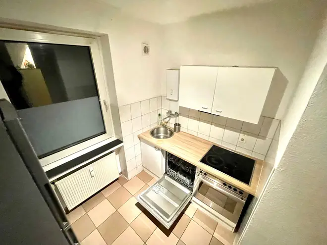2 Zimmer Wohnung mit 55 m² in Düsseldorf – Bild 2