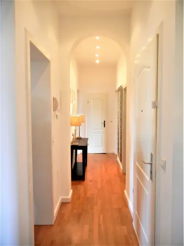 4 Zimmer Wohnung mit 100 m² in Düsseldorf – Bild 7