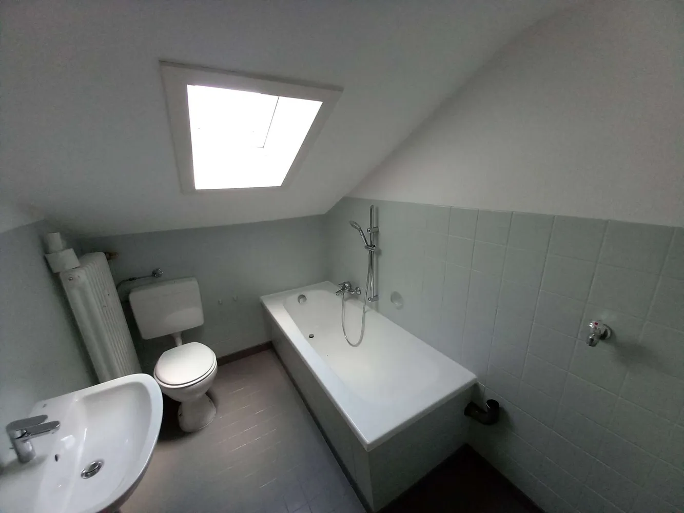 3 Zimmer Wohnung mit 60 m² in Hof – Bild 5